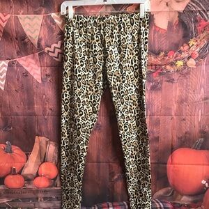 - No boundaries legging